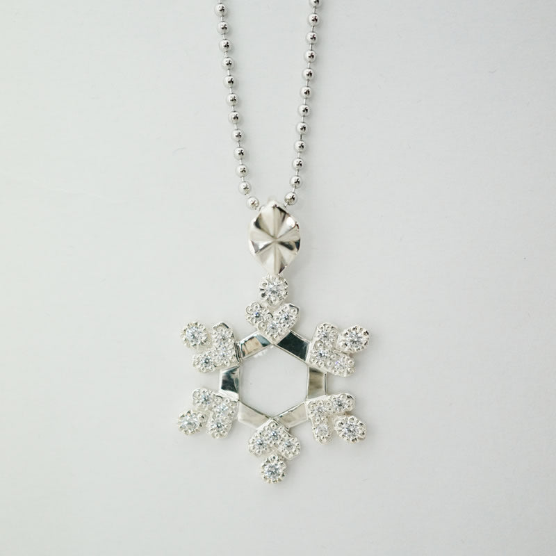 Water Crystal Silver Necklace of “Thank you”