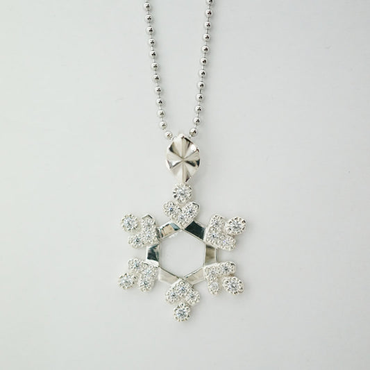 Water Crystal Silver Necklace of “Thank you”